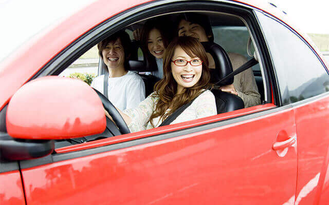 無料駐車場完備